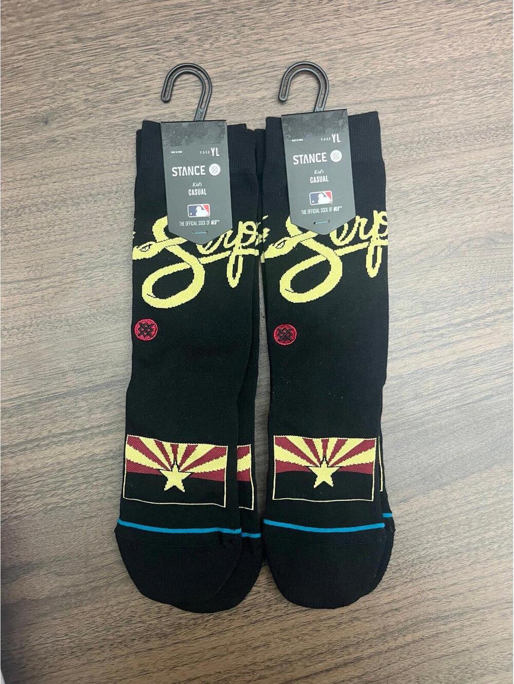 New Arizona Diamondbacks Stance Socks - Youth Large (2 pair)